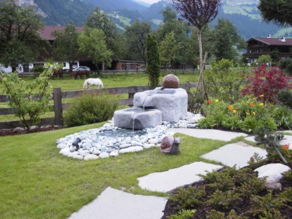 Gaestehaus Waldruh Mayrhofen Kültér fotó